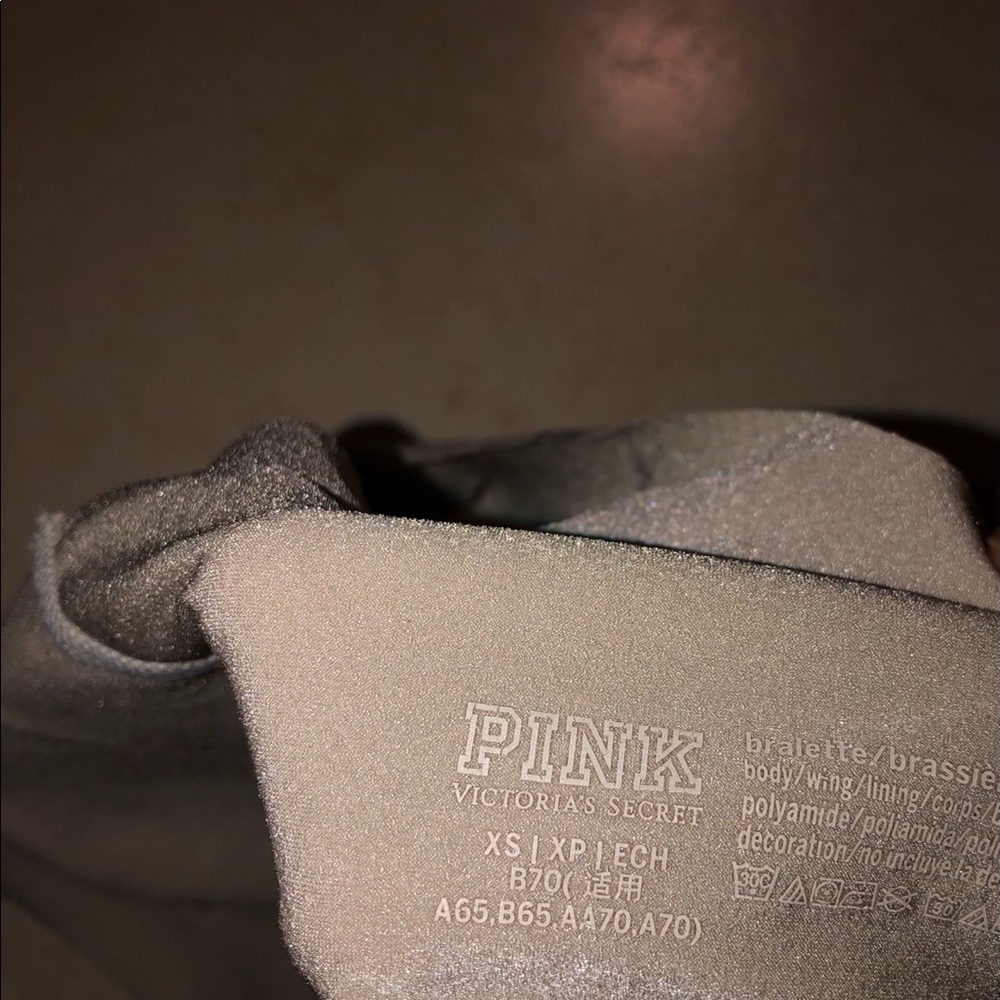 Pink bra - Picture 3 of 3